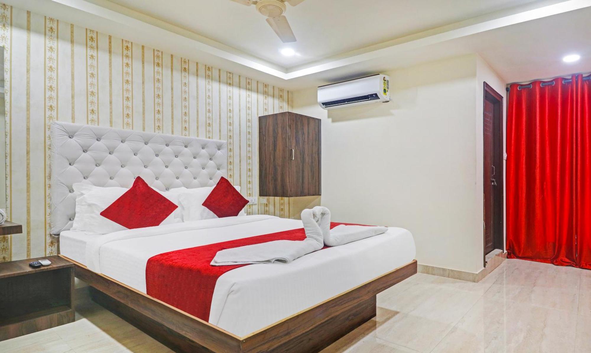Hotel Bright Airport Zone Shamshabad Zewnętrze zdjęcie