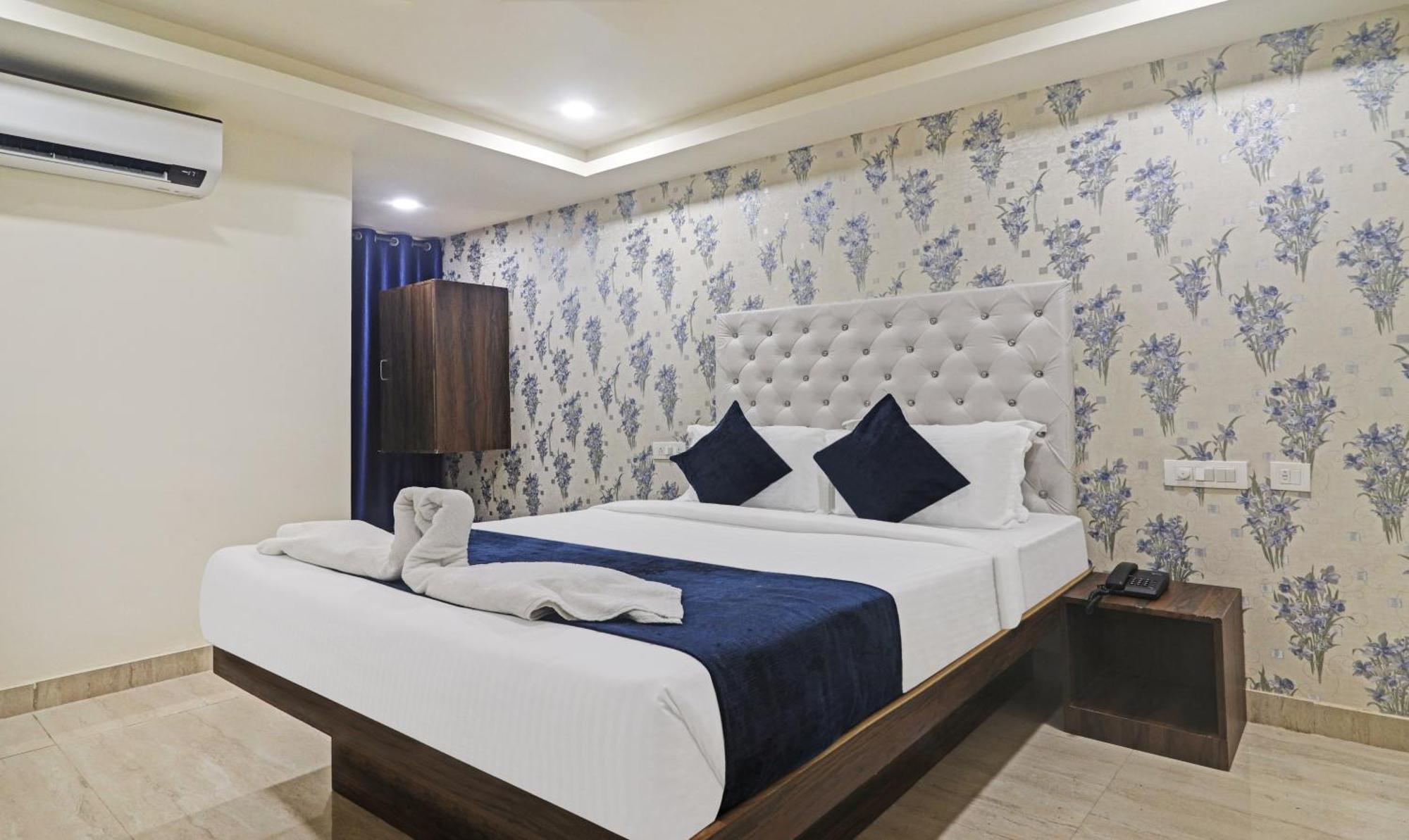 Hotel Bright Airport Zone Shamshabad Zewnętrze zdjęcie